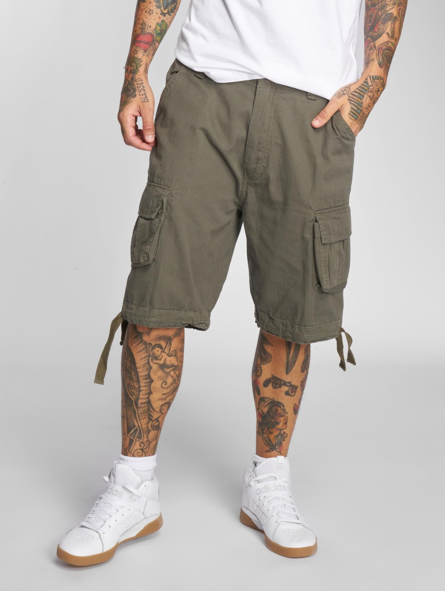 Brandit Urban Legend Shorts Olive Size XL