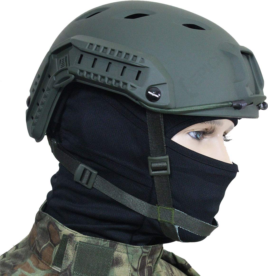 Mil-Tec US Paratrooper Helmet with Rail (Olive)