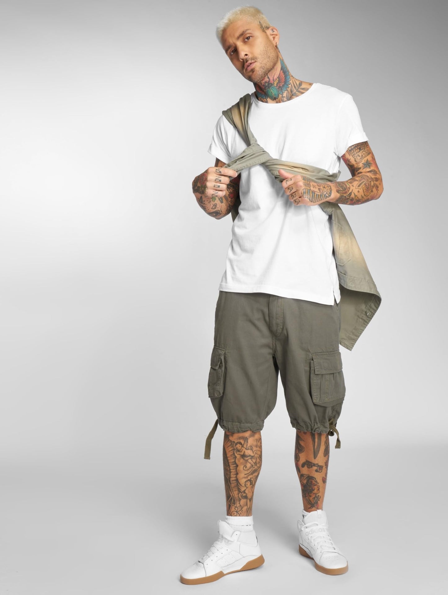 Brandit Urban Legend Shorts Olive Size S