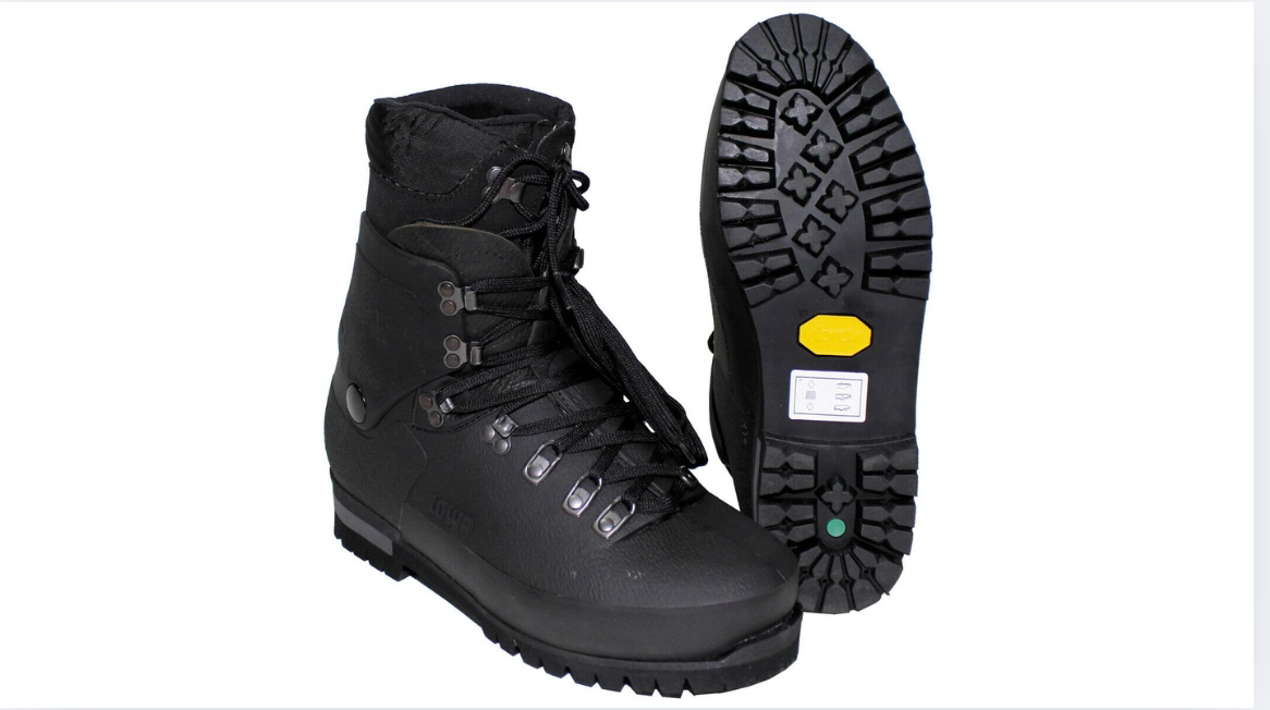 Military Army Ski Hiking Boots LOWA Black Civetta Extrem