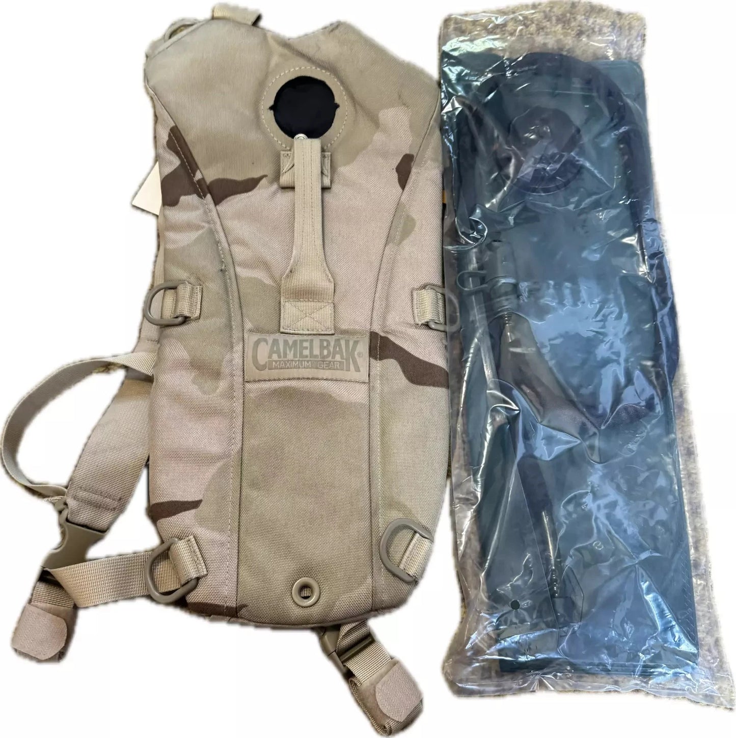 US Original Military Army Hydration System CAMELBAK 3 Col Desert Used