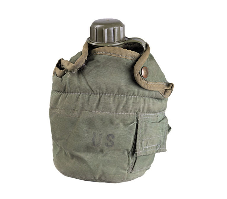 US 0.75 Ltr Canteen with Cover Vintage Military Surplus Used Outdoor Gear