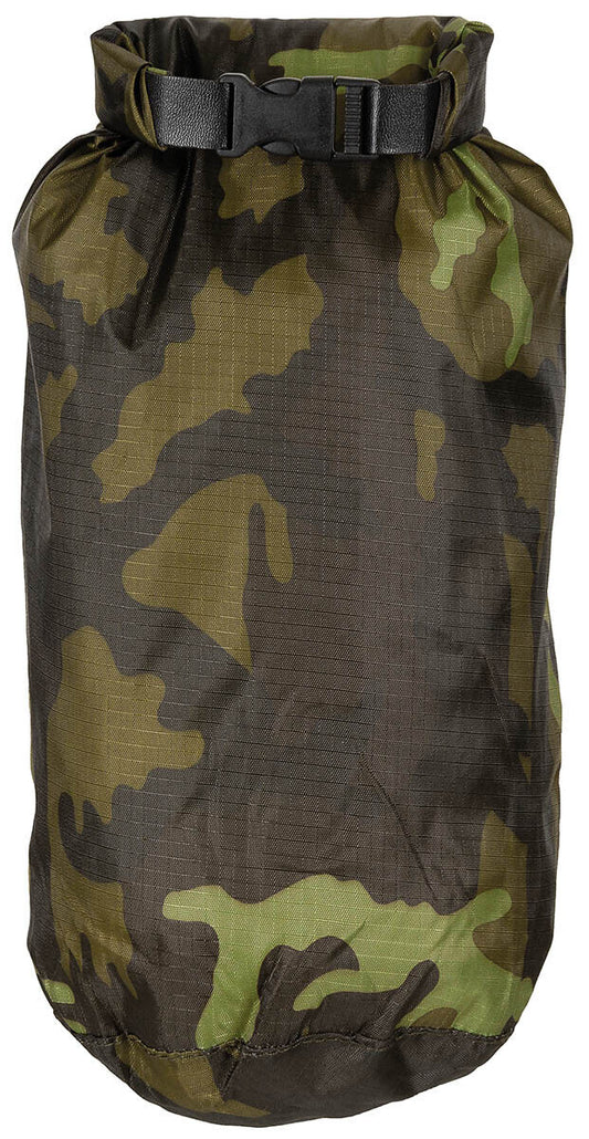 Pack sack Lightweight Transport Military Army Style Drybag M 95 CZ Camo 4L