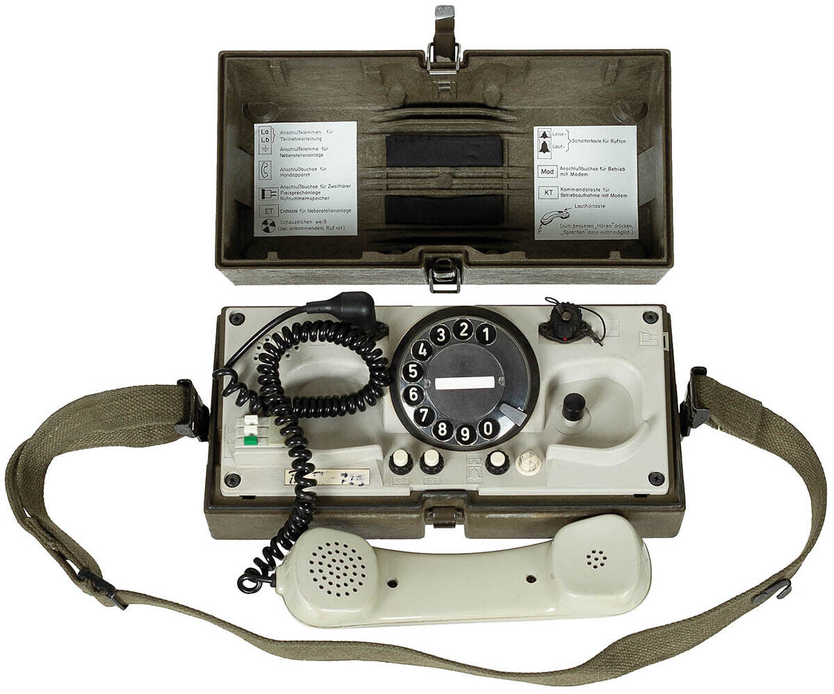 German Bundeswehr Army Vintage BW Field Phone Krone WF In Case Used
