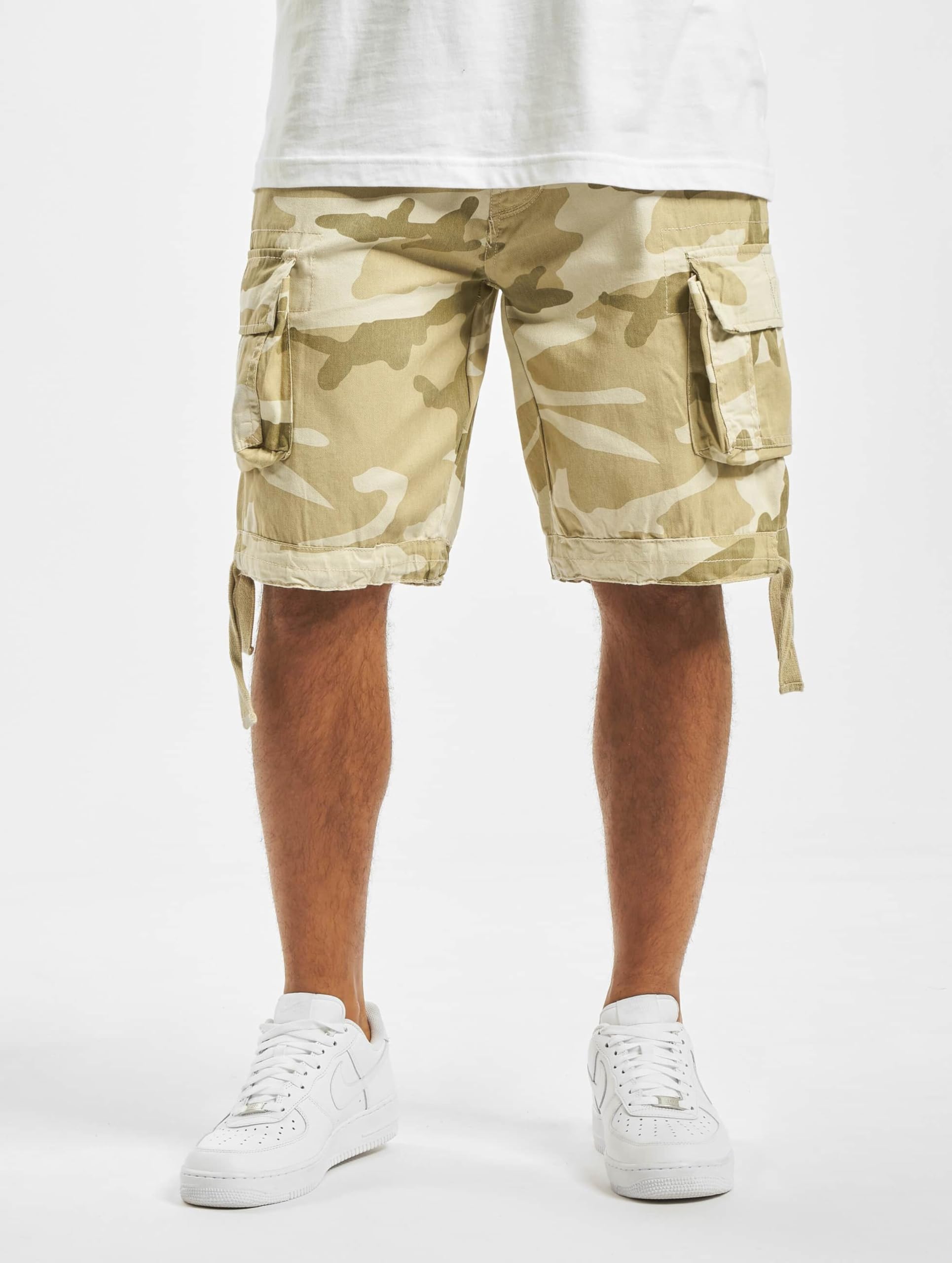 Brandit Men’s Urban Legend Shorts Sandstorm – Vintage Military Cargo Shorts 4XL
