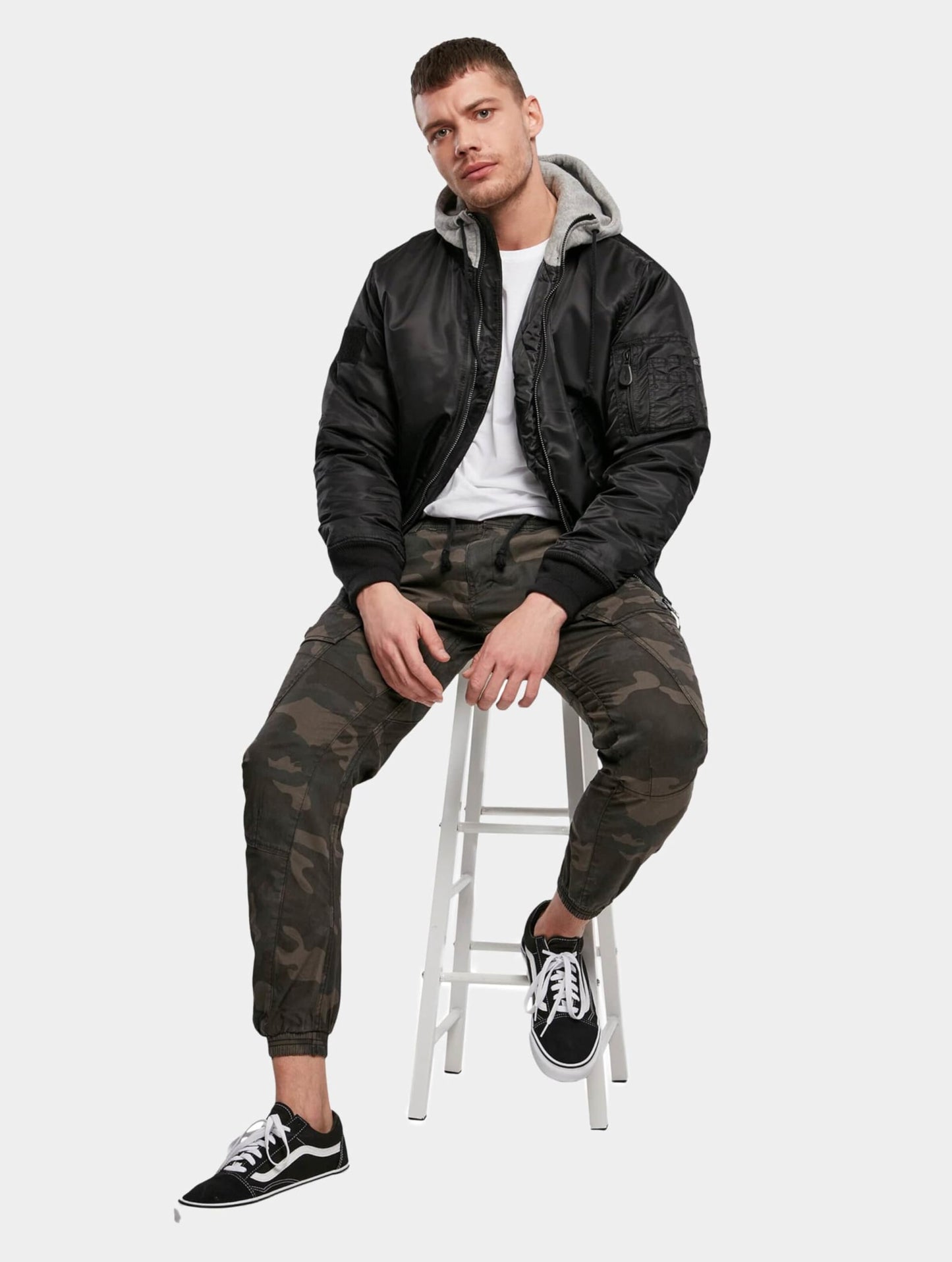 Brandit Men’s MA1 Bomber Hooded Jacket Black/Grey – Classic Flight Jacket 5XL