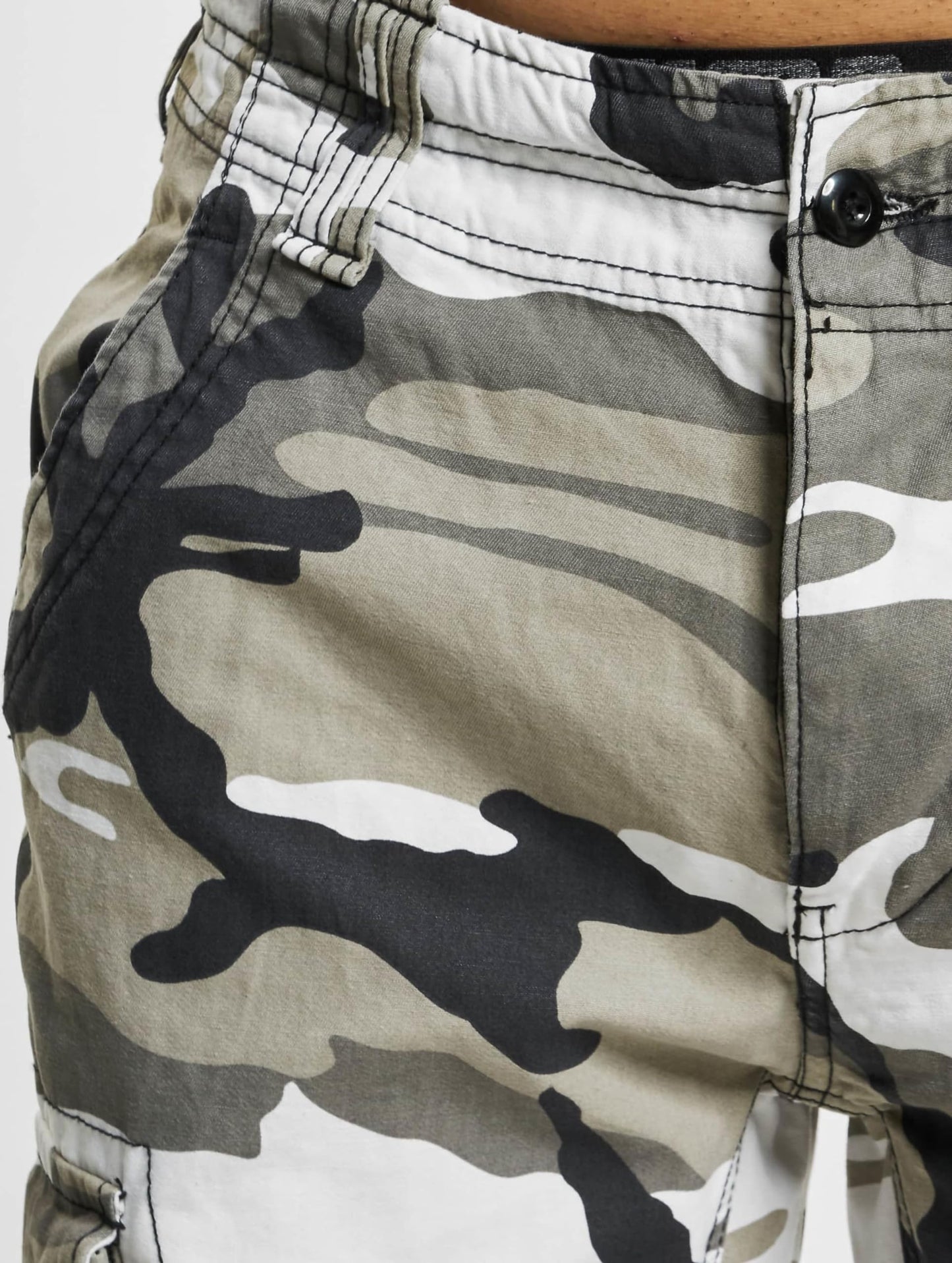 Brandit Slim-Fit Cargo Pants Wood Camo XXL – Outdoor Army Trousers