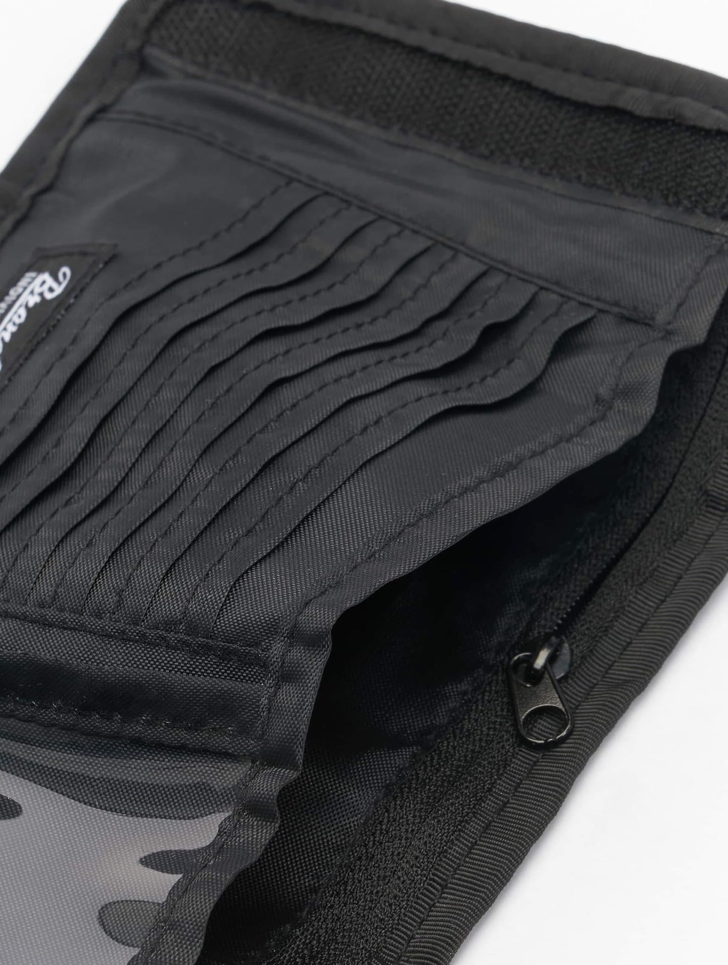 Brandit Classic Wallet – Men’s, Durable Everyday Folding Wallet