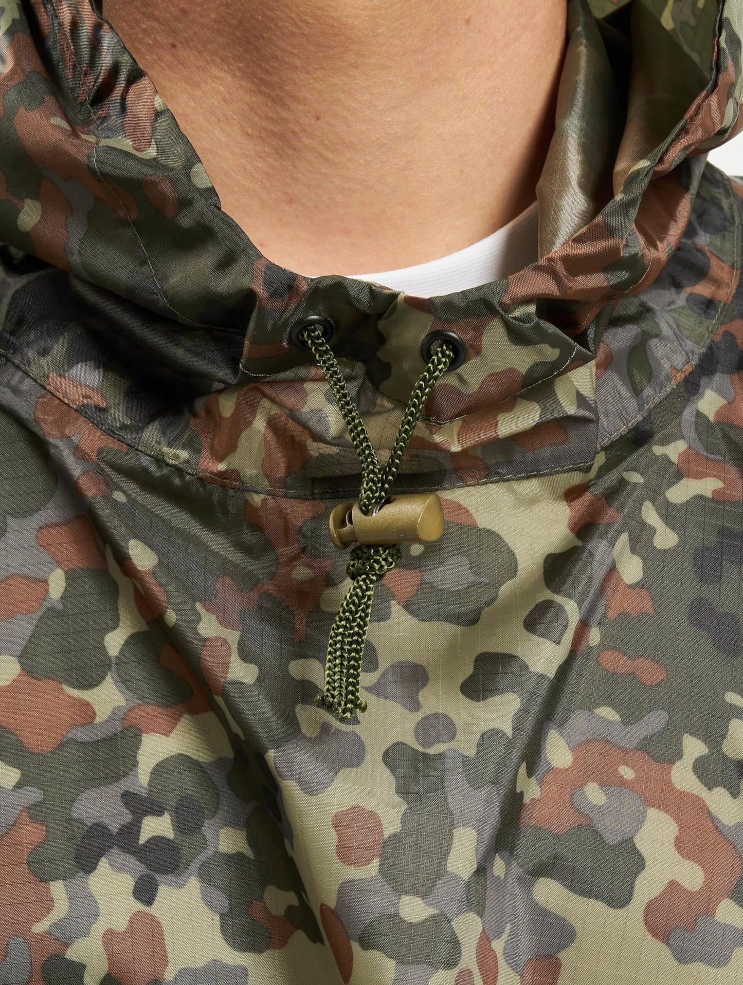 Brandit Unisex Ripstop Rain Poncho Flecktarn Camo – Waterproof Outdoor Gear