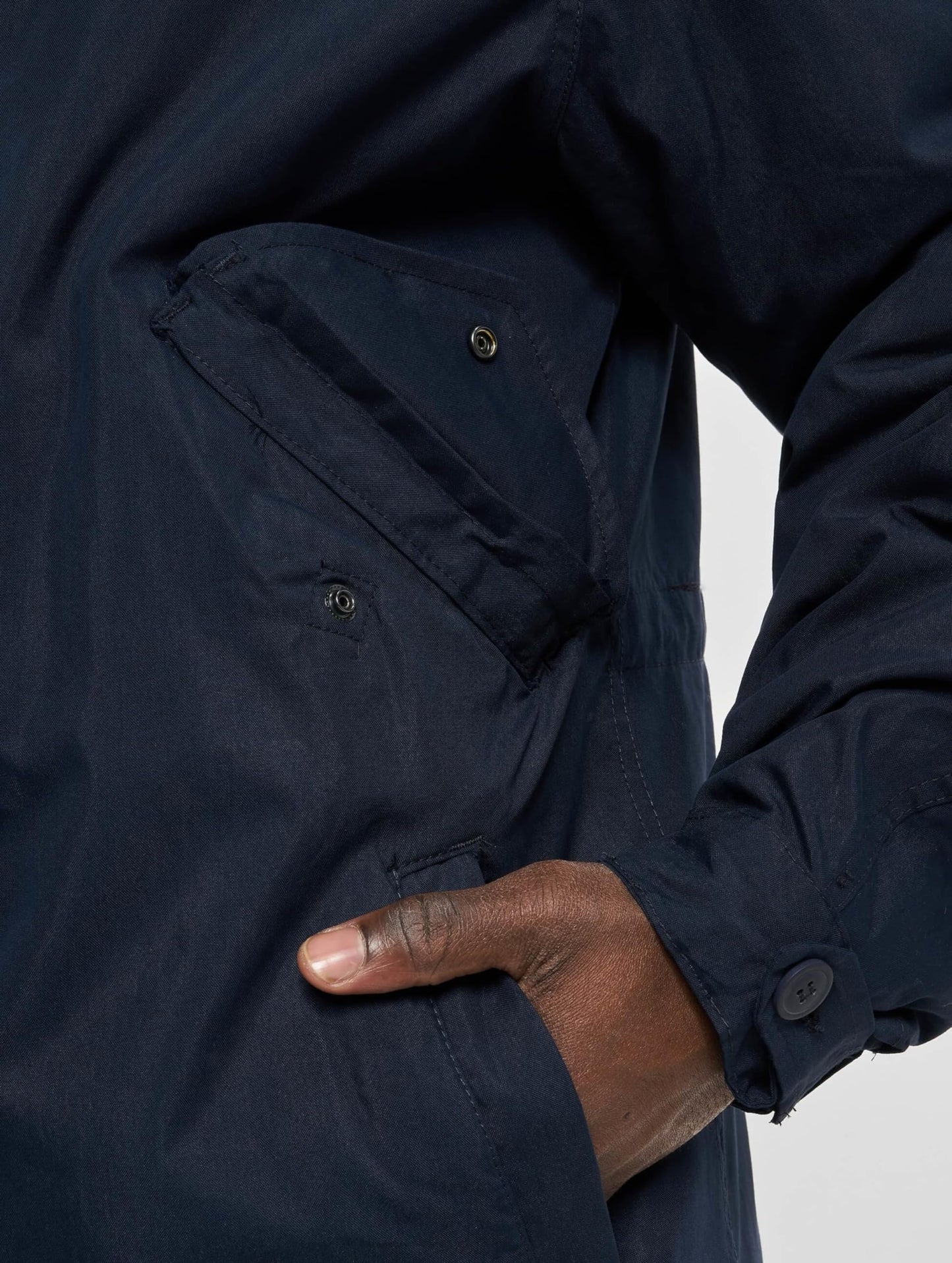 Brandit Men’s Parka Navy – Military Style Winter Jacket L