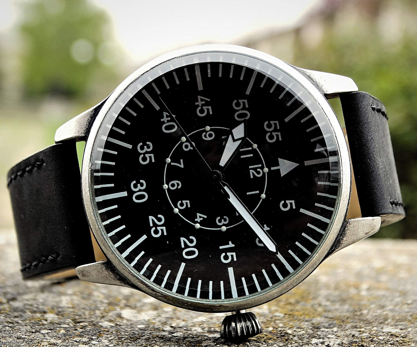 Mil-Tec Vintage Aviator Watch – Black Dial Quartz WWII Pilot Wristwatch