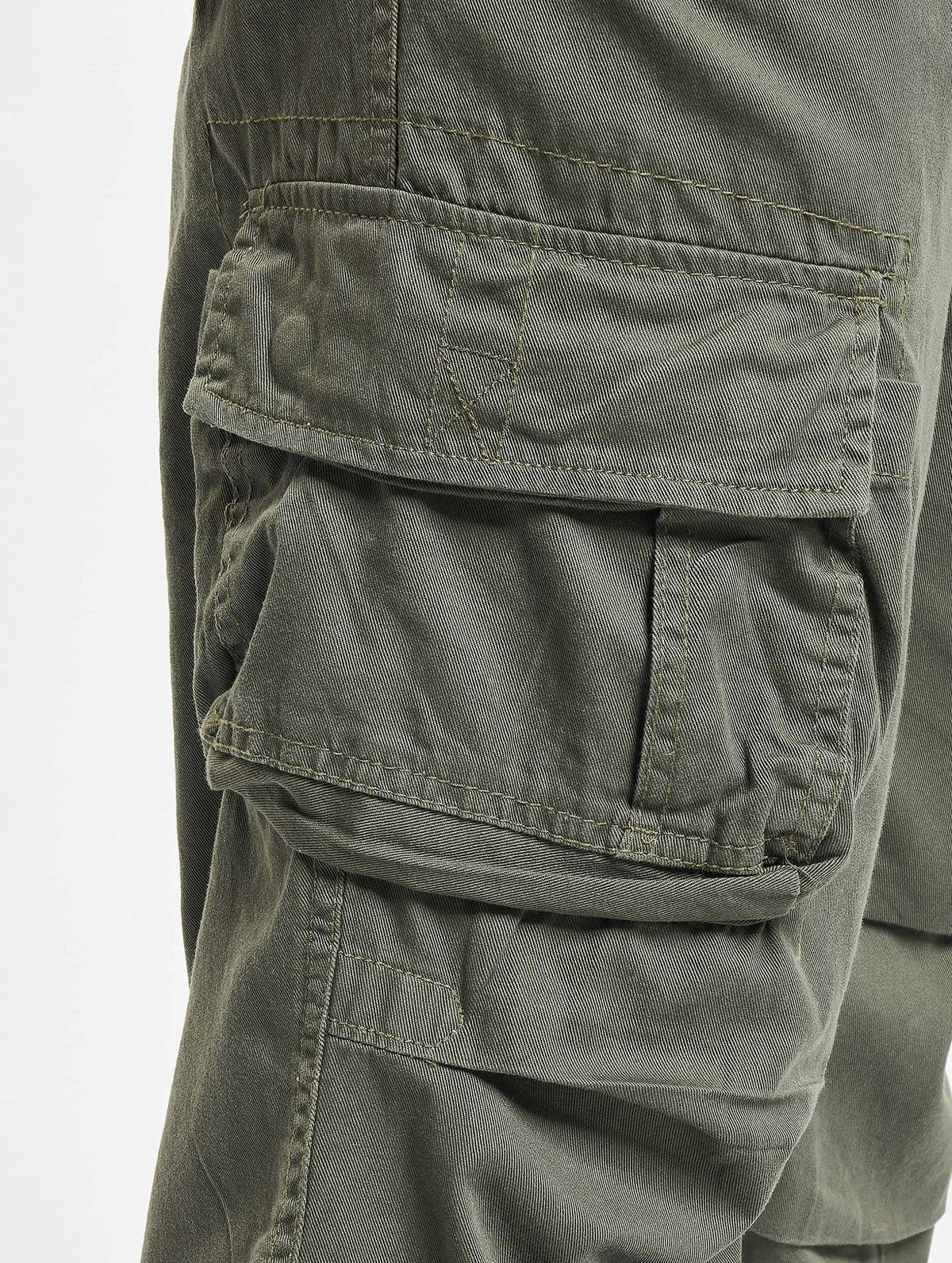 Brandit Urban Legend 3/4 Shorts