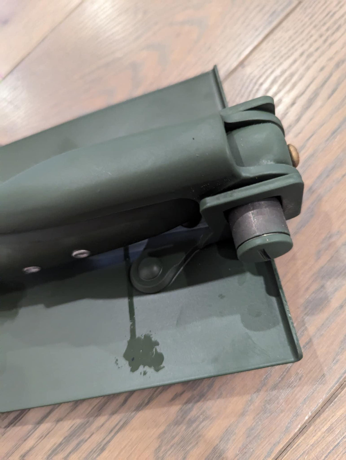 Original German Army Germ.folding Shovel New with Leather Pouch – Used